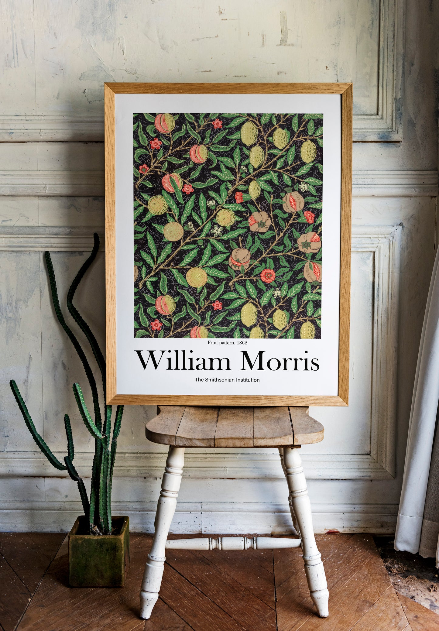 William Morris's Fruit pattern print, Museum Exhibition Poster, William Morris Wall Décor, William Morris Gifts, Art Lover Gift